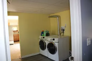 39 Division St, Attleboro, MA 02703 - Photo 13
