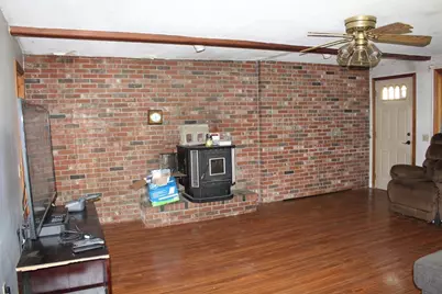 39 Division St, Attleboro, MA 02703 - Photo 5