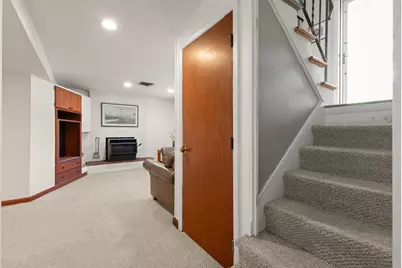 114 South St, Stoughton, MA 02072 - Photo 25