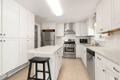 114 South St, Stoughton, MA 02072 - Photo 17