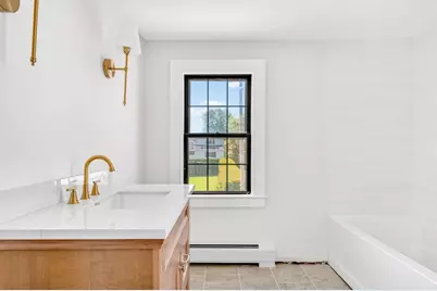 4 Norwell St, Dartmouth, MA 02748 - Photo 15