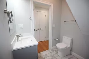 108 Main St, Everett, MA 02149 - Photo 11