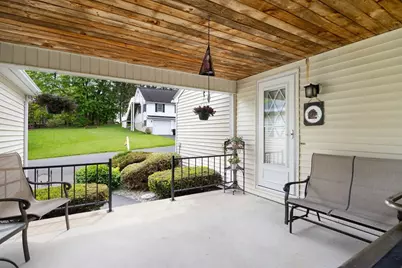 11 Pershing Ave, South Hadley, MA 01075 - Photo 7