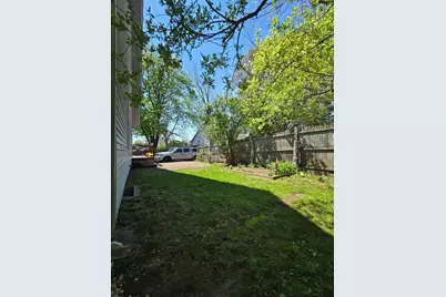20 Spring St, Ware, MA 01082 - Photo 31