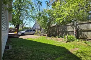 20 Spring St, Ware, MA 01082 - Photo 31