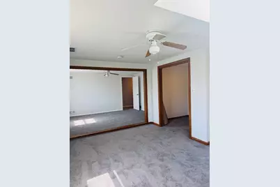 52 Sheraton Ave, Somerset, MA 02725 - Photo 13