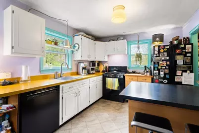 17 Sharon St, Medford, MA 02155 - Photo 17
