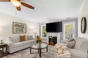 10 Crowninshield St, Peabody, MA 01960 - Photo 19