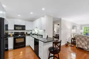 10 Crowninshield St, Peabody, MA 01960 - Photo 5