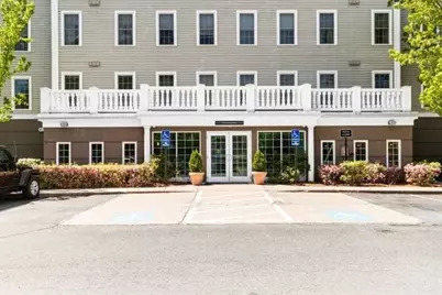 10 Crowninshield St #106, Peabody, MA 01960 - Photo 3