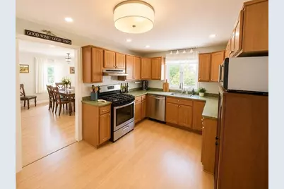 38 Crescent Rd #38, Needham, MA 02494 - Photo 5