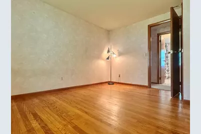 194 Brookside Circle, Northampton, MA 01062 - Photo 15