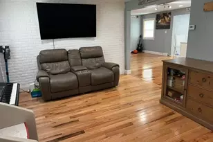 289 Burnham Rd, Lowell, MA 01852 - Photo 11