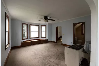 518 Snell St, Fall River, MA 02721 - Photo 9