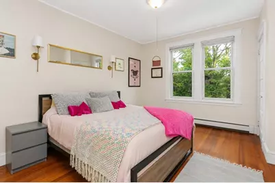 8 Colliston Rd, Boston, MA 02135 - Photo 9