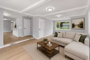 27 Mary Lou St, Methuen, MA 01844 - Photo 9