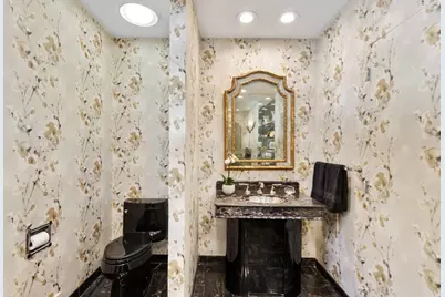 9 Singletree Rd, Brookline, MA 02467 - Photo 9