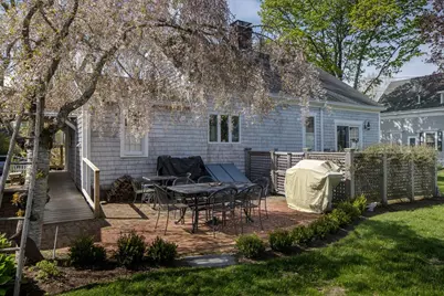31 Main St, Marion, MA 02738 - Photo 9