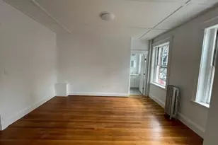 50 Englewood Ave, Boston, MA 02135 - Photo 15