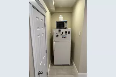 408 Neponset Ave #2L, Boston, MA 02122 - Photo 3
