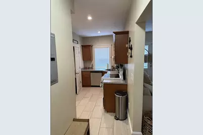 408 Neponset Ave #2R, Boston, MA 02122 - Photo 7
