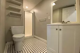 10 Howell Ct, Chelsea, MA 02150 - Photo 15