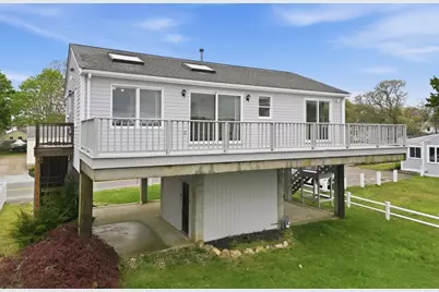 192 Swifts Beach Road, Wareham, MA 02571 - Photo 3