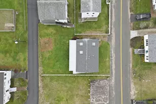192 Swifts Beach Rd, Wareham, MA 02571 - Photo 13