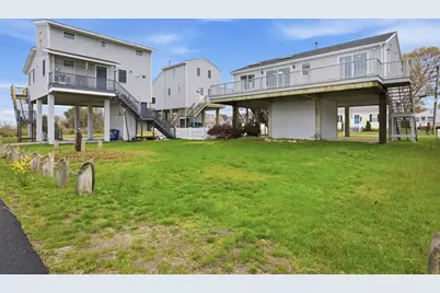 192 Swifts Beach Road, Wareham, MA 02571 - Photo 11
