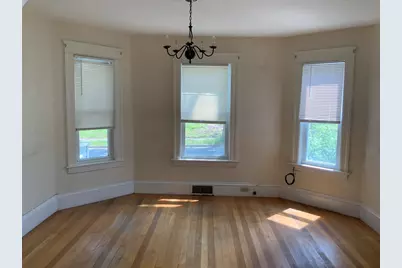 135 Cohasset St, Worcester, MA 01604 - Photo 3