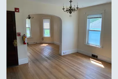 135 Cohasset St, Worcester, MA 01604 - Photo 5