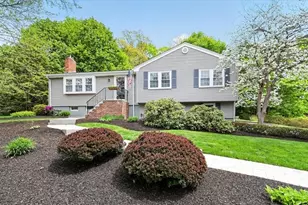 10 Autumn Cir, Hingham, MA 02043 - Photo 37