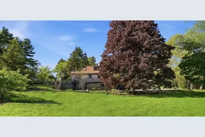 101 Bennett St, Wrentham, MA 02093 - Photo 9