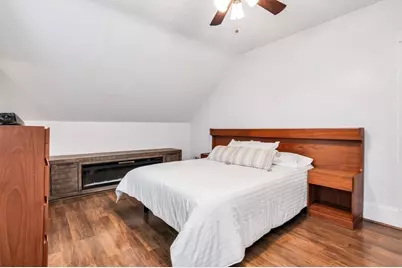 42 D St, Lowell, MA 01851 - Photo 23