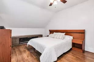 42 D St, Lowell, MA 01851 - Photo 23