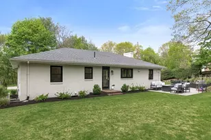 41 Sunset Rd, Winchester, MA 01890 - Photo 5