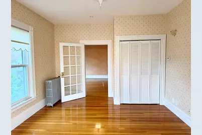 41 Winthrop St, Everett, MA 02149 - Photo 9
