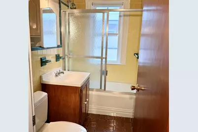 41 Winthrop St, Everett, MA 02149 - Photo 13