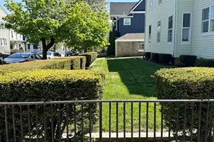 41 Winthrop St, Everett, MA 02149 - Photo 25