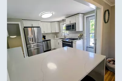 1 Deroma Rd, Boston, MA 02132 - Photo 5