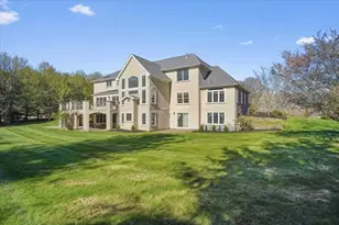 12 Arrowhead Ln, Westborough, MA 01581 - Photo 9