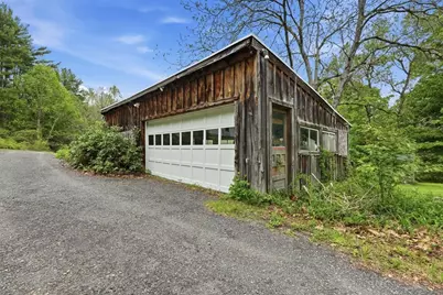 130 Crooked Ledge, Southampton, MA 01073 - Photo 7