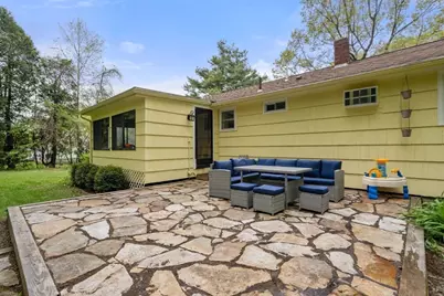 369 Central Tpke, Sutton, MA 01590 - Photo 17