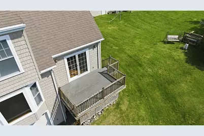 400 Sampson, Fall River, MA 02724 - Photo 5