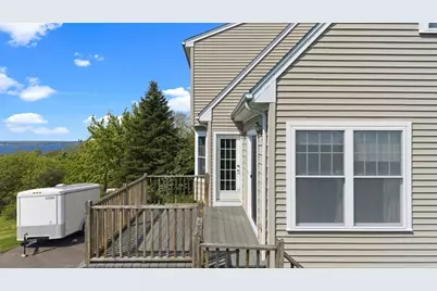 400 Sampson, Fall River, MA 02724 - Photo 7