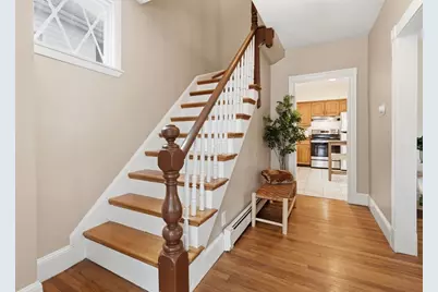 70 Clifton Avenue, Saugus, MA 01906 - Photo 5