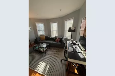 4 Bancroft St #1, Cambridge, MA 02139 - Photo 3