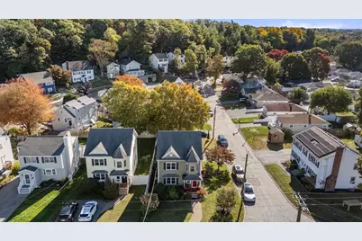 53 Hiawatha Ave, Waltham, MA 02451 - Photo 25