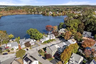 53 Hiawatha Ave, Waltham, MA 02451 - Photo 27