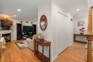 53 Hiawatha Ave, Waltham, MA 02451 - Photo 3